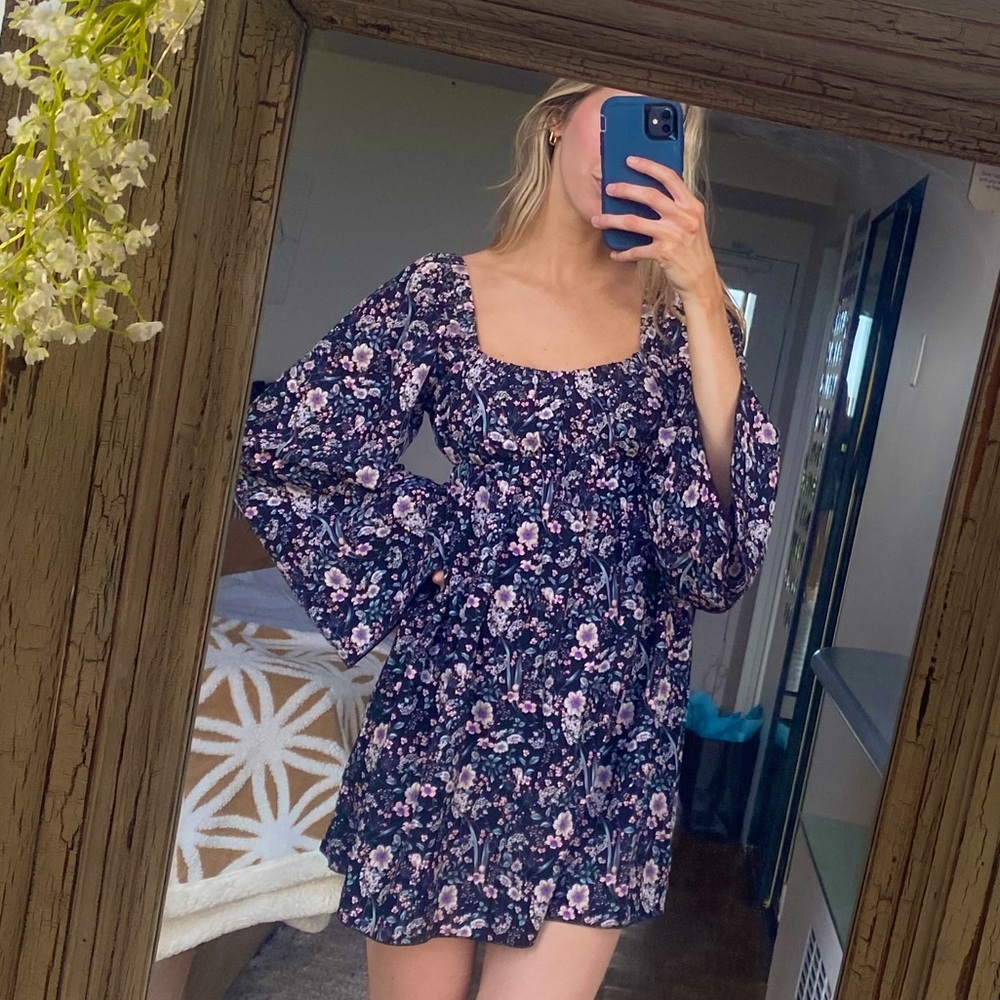 Boho bell sleeve floral dress